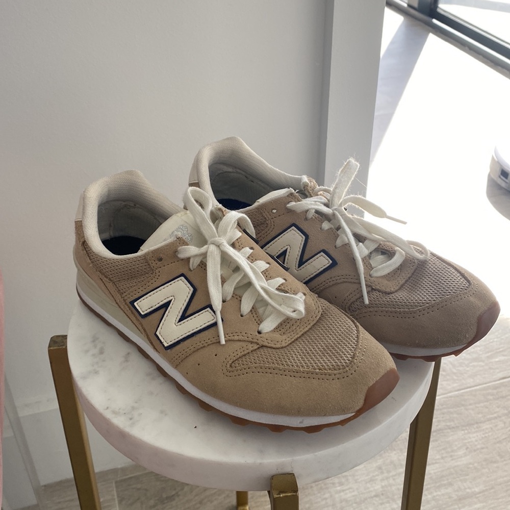 J. Crew New Balance 996 women's sneakers in sand/ivory suede